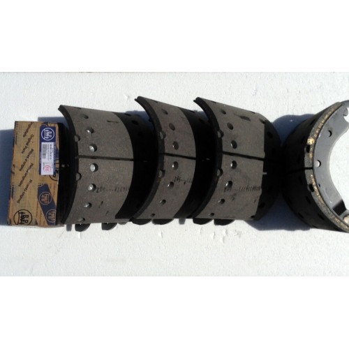 Колодки тормозные BPW 300х200 (09.801.02.42.0) (с накладками, на ось)